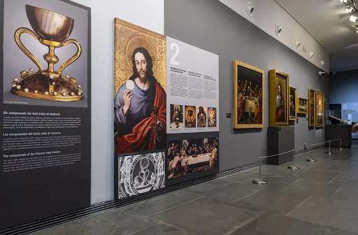 El MuVIM abre las puertas al mundo del Santo Cáliz en València